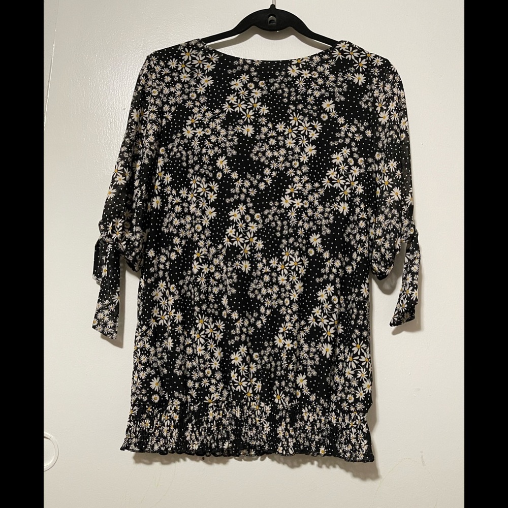 Perseption Concept blouse - Picture 3 of 5